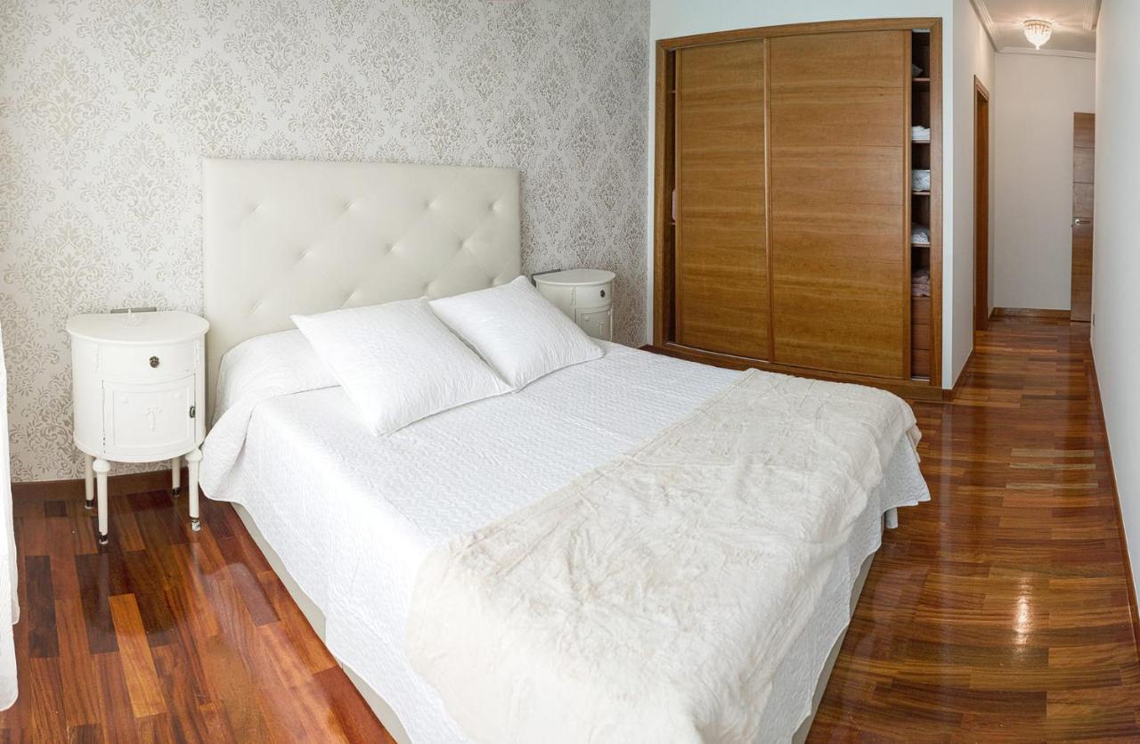 Sakura Homes Torre De Hercules 4 Plazas A Coruna Exterior photo